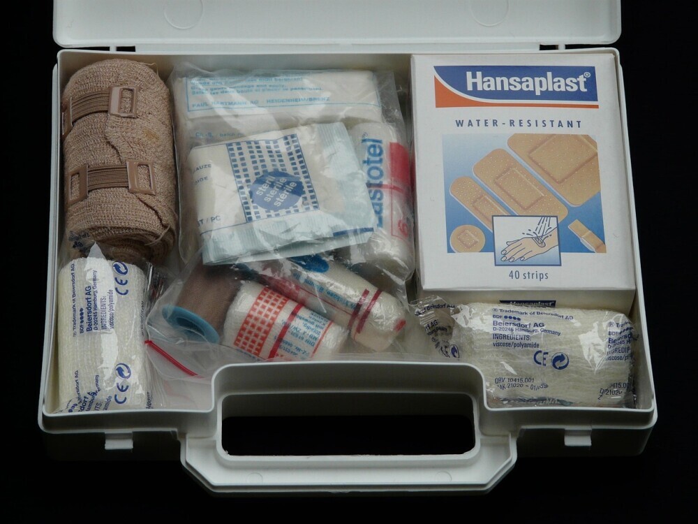 First aid kit 